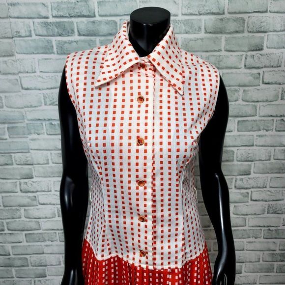 Vintage 60s 70s Mod Orange White Polyester Square Pattern Pleated Shirt Dress - Picture 3 of 8